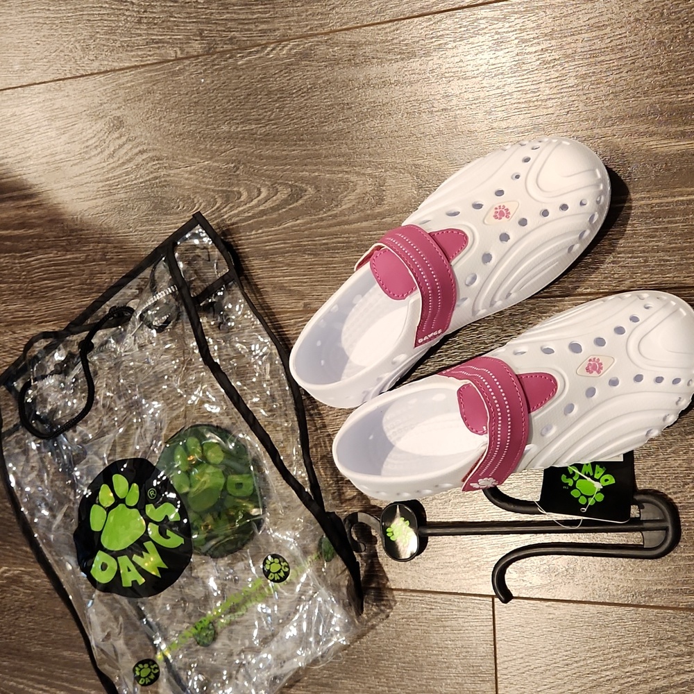 DAWGS Womens Ultralite Spirit Shoes BRAND New